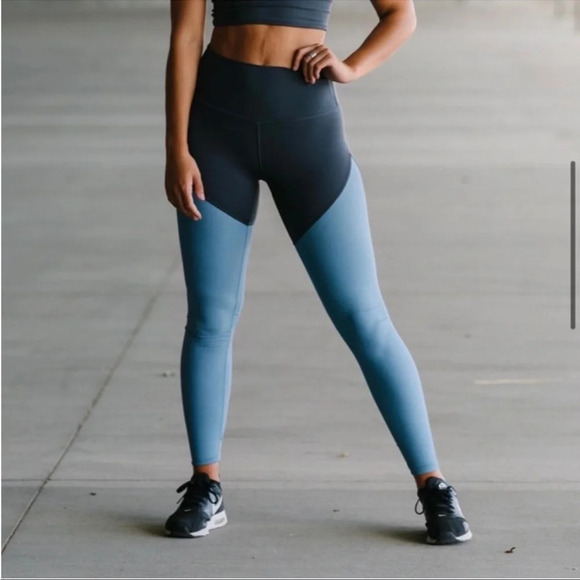 Zyia Storm Parallel Luxe High Rise Ribbed Leggings - Picture 1 of 7